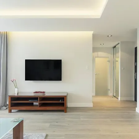 Grand - Okrzei Apartamento