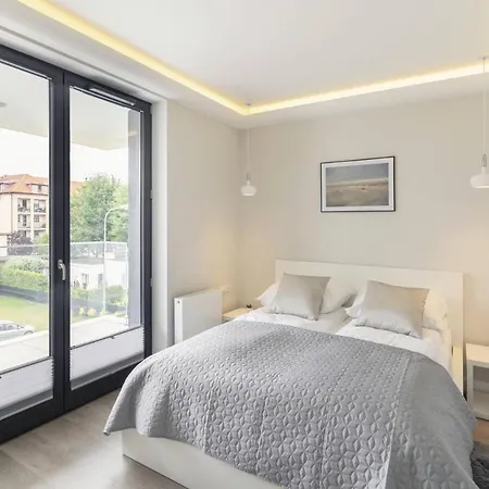 Apartament Grand - Okrzei